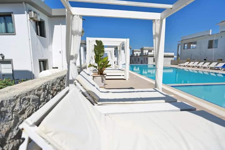 Duplex 1+1 Villa In Esentepe - Chipre
