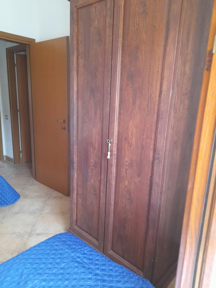 Спалня 2