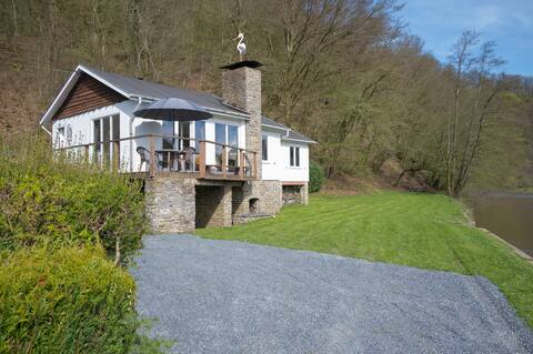 Cottage on the banks of the Semois