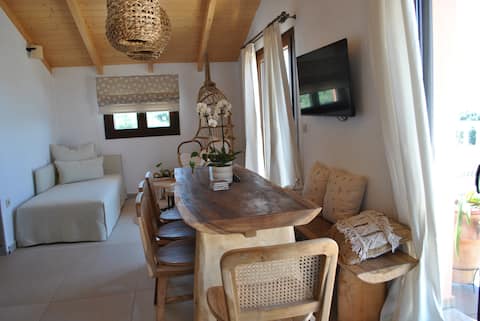Amaryllis Luxury Suite