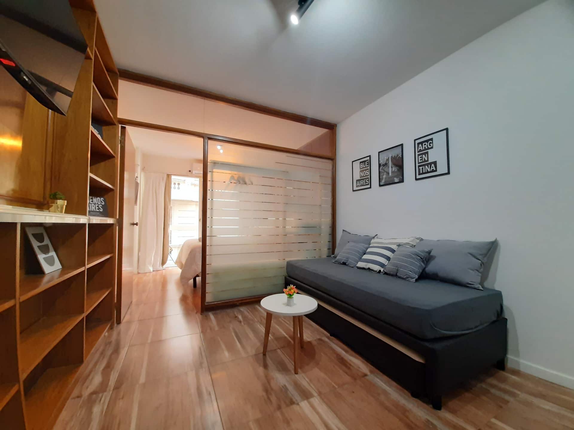 Kitnet com varanda em San Nicolás