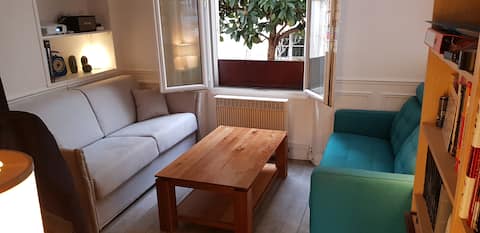 Close to transportation, 15 minutes center Paris