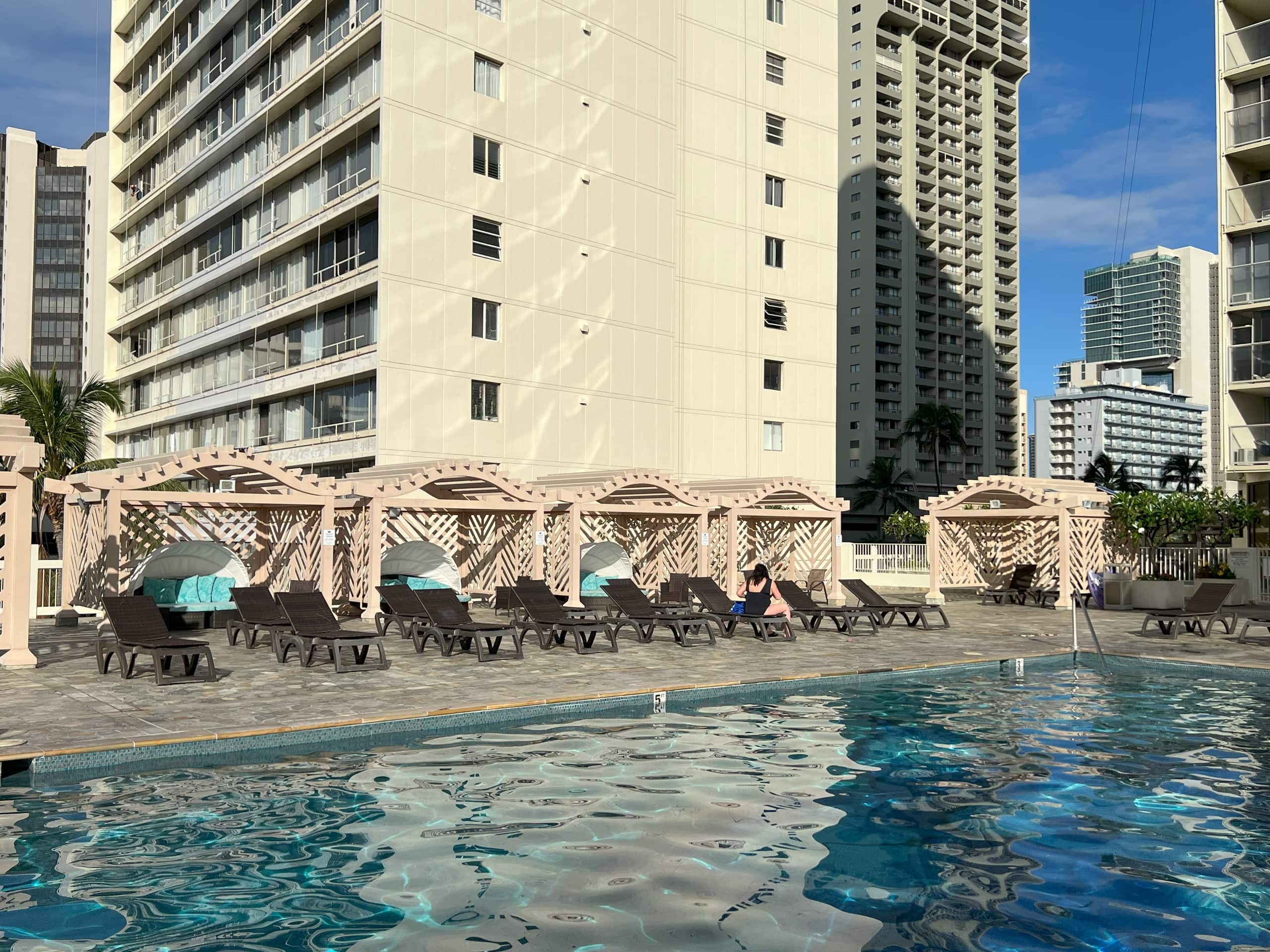 Center of Waikiki - 1 Bedroom 3 Queen Size Beds - Image 37