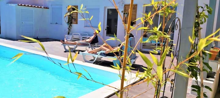 Estúdio C/piscina 20 Min Lisboa - Seixal