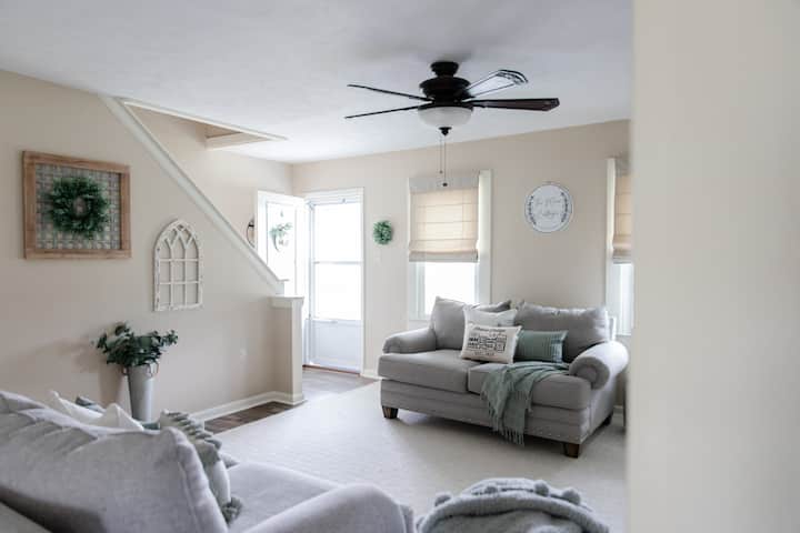 The Main Cottage - Breaux Bridge, LA