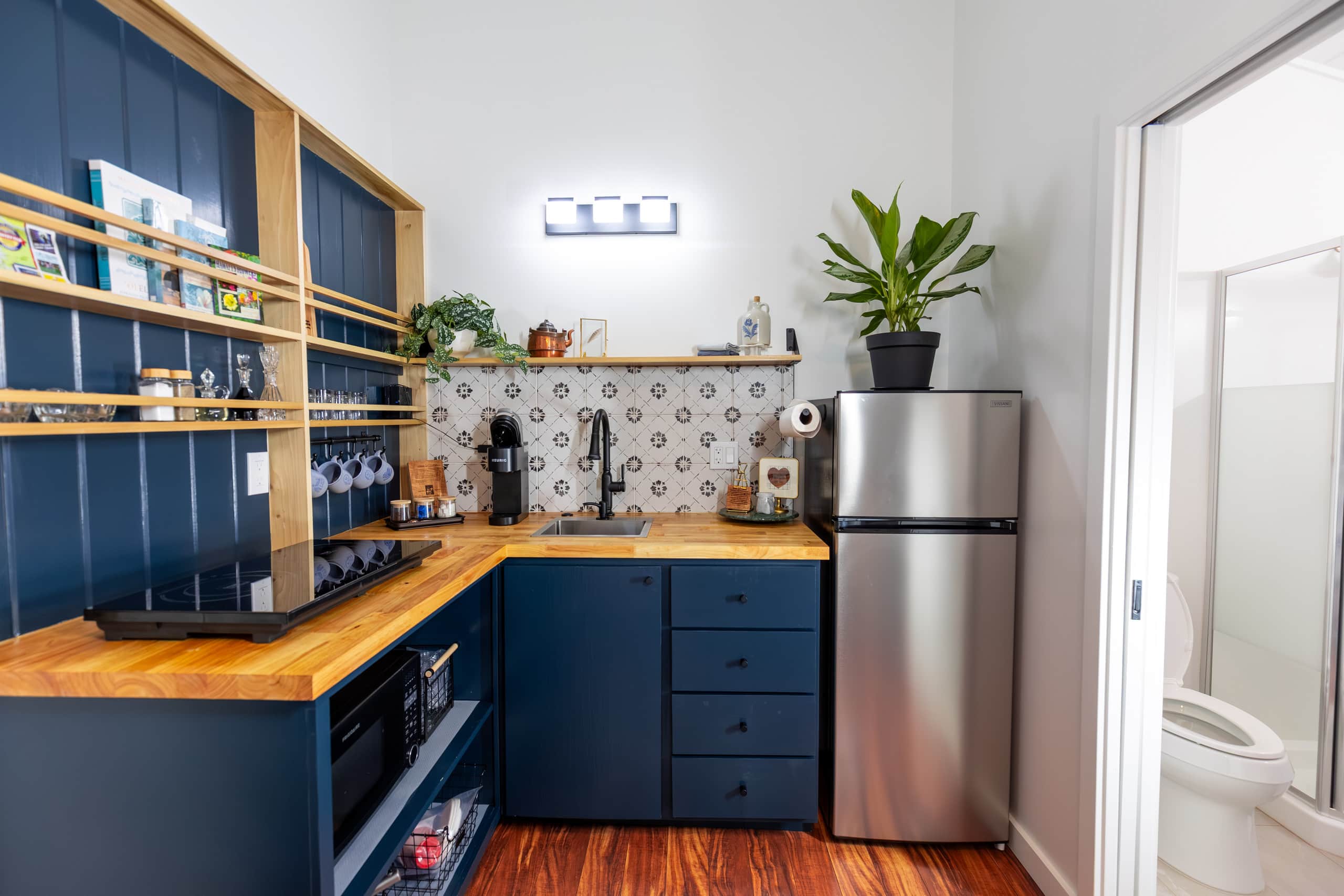 Guesthouse in Kailua-Kona · ★4.85 · 1 bedroom · 1 bed · 1 shared bath - Image 1