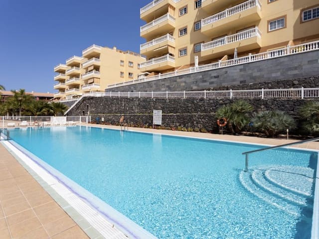 Tenerife Rent Aparts SL managed Airbnb listing 3