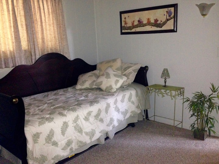 Cama nido doble en el tercer dormitorio. 