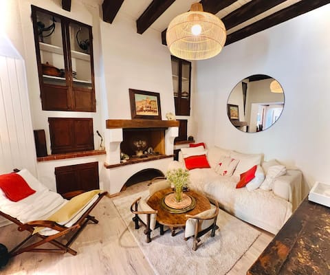 Annonce Airbnb populaire: Rare, house in Samatan à Marseille 7e Arrondissement
