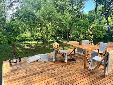 Golden Haven: Sauna, 2-bedroom, walk to beach/shop