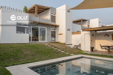 olu' | Villa Ohana calm beachside retreat