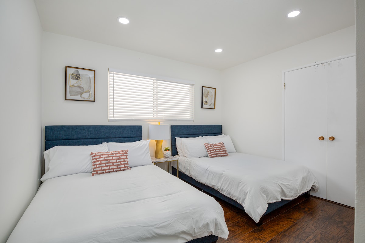 Dy krevate të plotë