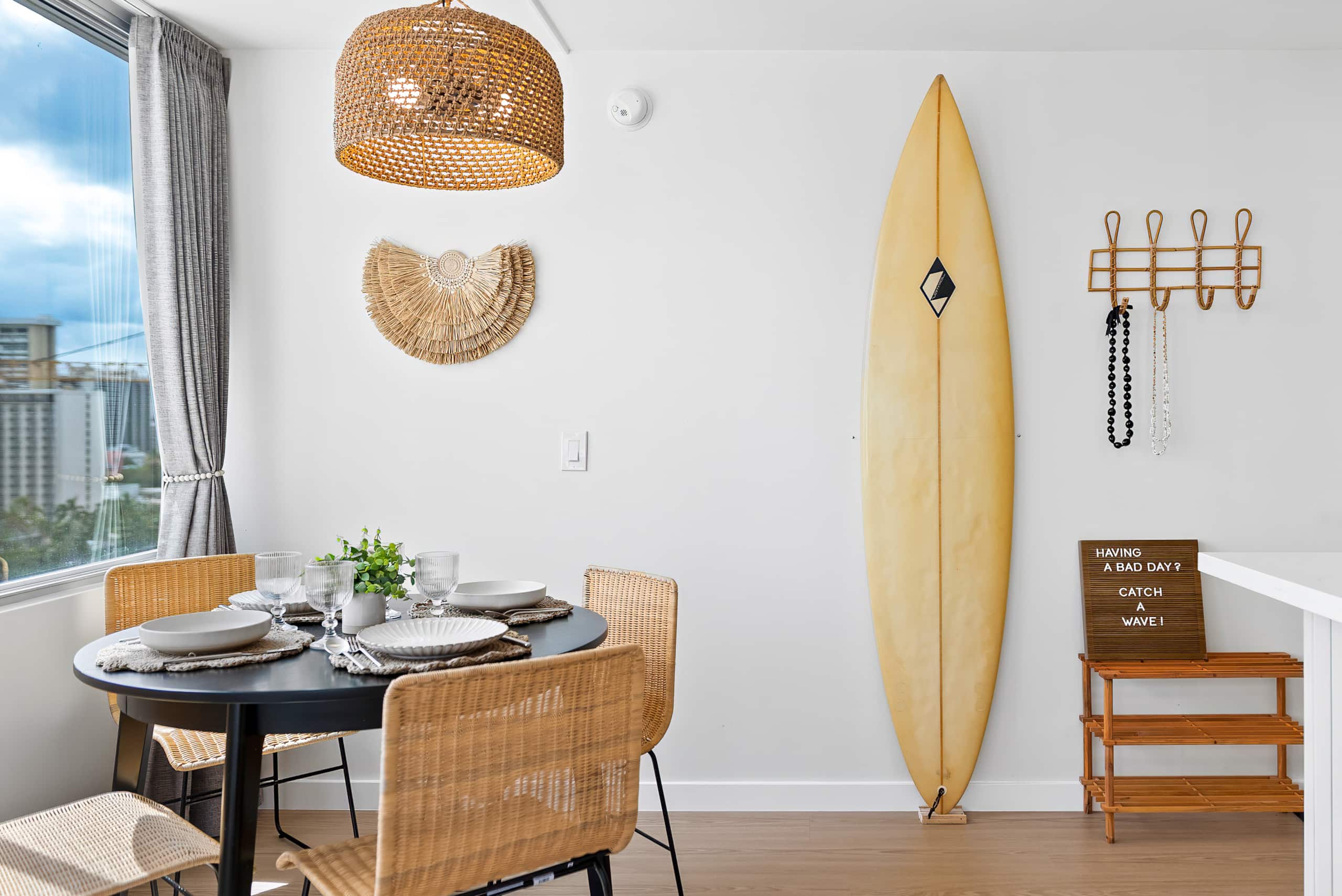 Condo in Honolulu · ★4.98 · 1 bedroom · 2 beds · 1 shared bath - Image 24