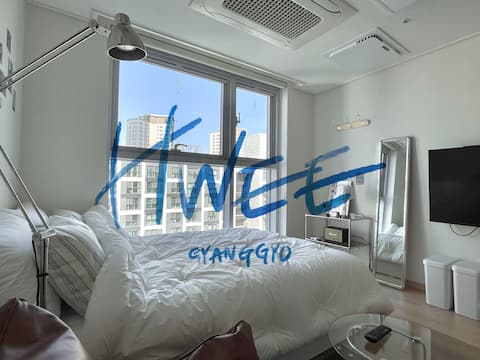 [Open Special Offer] 12 o'clock check-out/Gwanggyo Jungang Station 5 minutes/Gwanggyo Cafe Street/Gwanggyo Techno Valley/Gyeonggi University