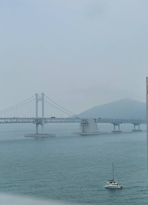 Busan # New two-room # Free parking # Sauna & gym # Luggage storage # Business trip # Netflix # Dryer