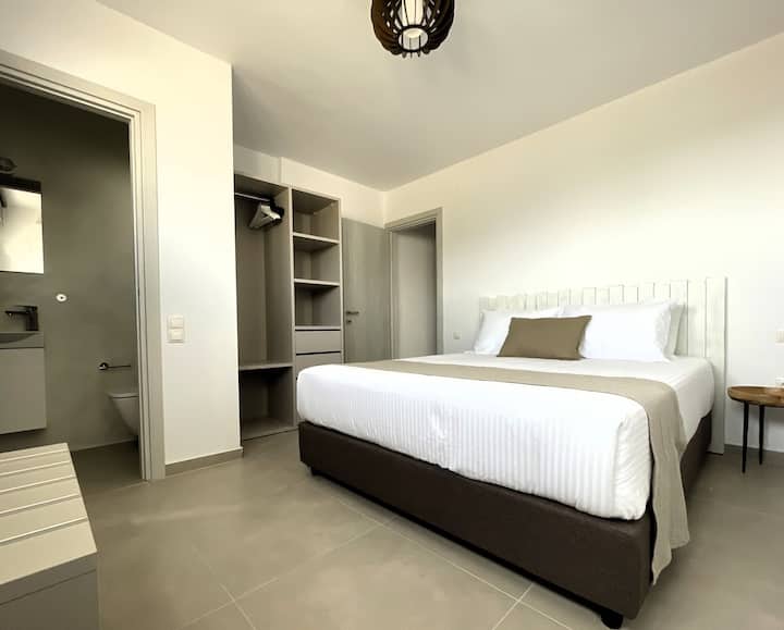 חדר שינה צמוד