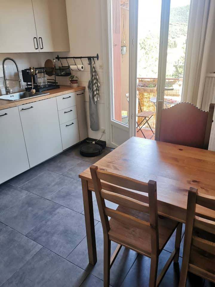 Appartement, 50m² Avec 2 Balcons - Nyons