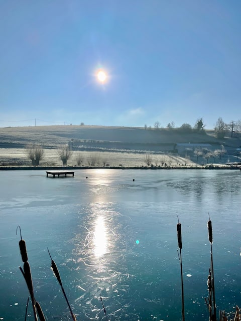 10étangs, design house nestled among ponds, 6-8 p