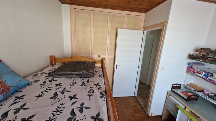 საძინებელი 2