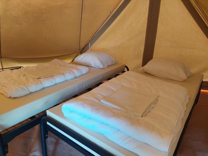 Dhomë gjumi 2