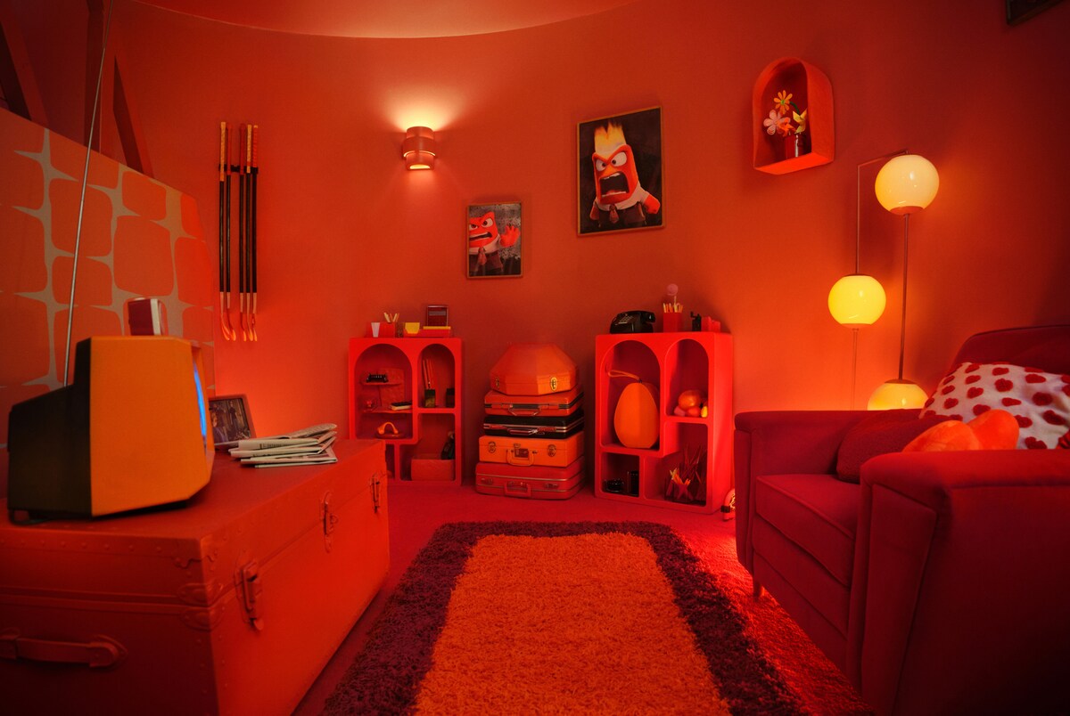 Raiva Divertidamente 2 - Foto: Divulgação/Airbnb