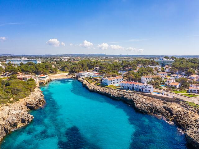 Modern villa with pool in Cala Blanca, Menorca gallery image 5