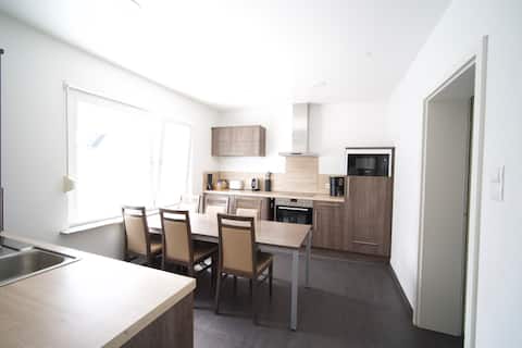 Zehnthof 2a House - 2 apartments, 2 kitchens, 2 bathrooms 4 bedrooms, 8 occupants