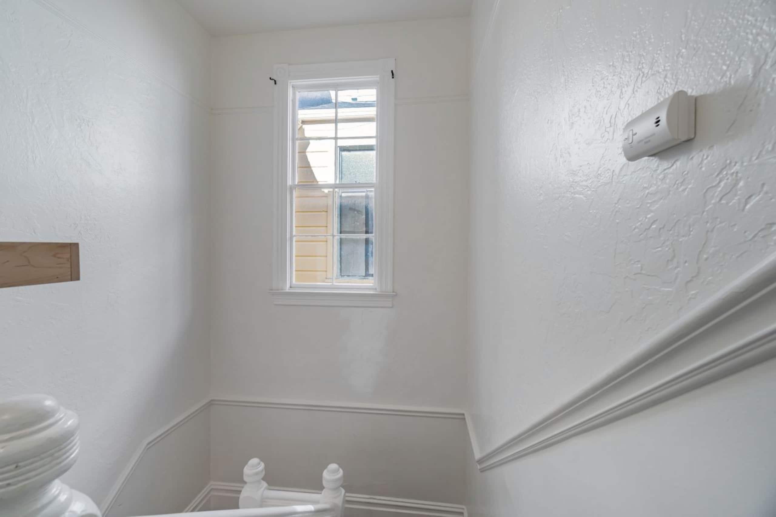 Home in San Francisco · ★4.74 · 5 bedrooms · 6 beds · 2.5 baths - Image 77