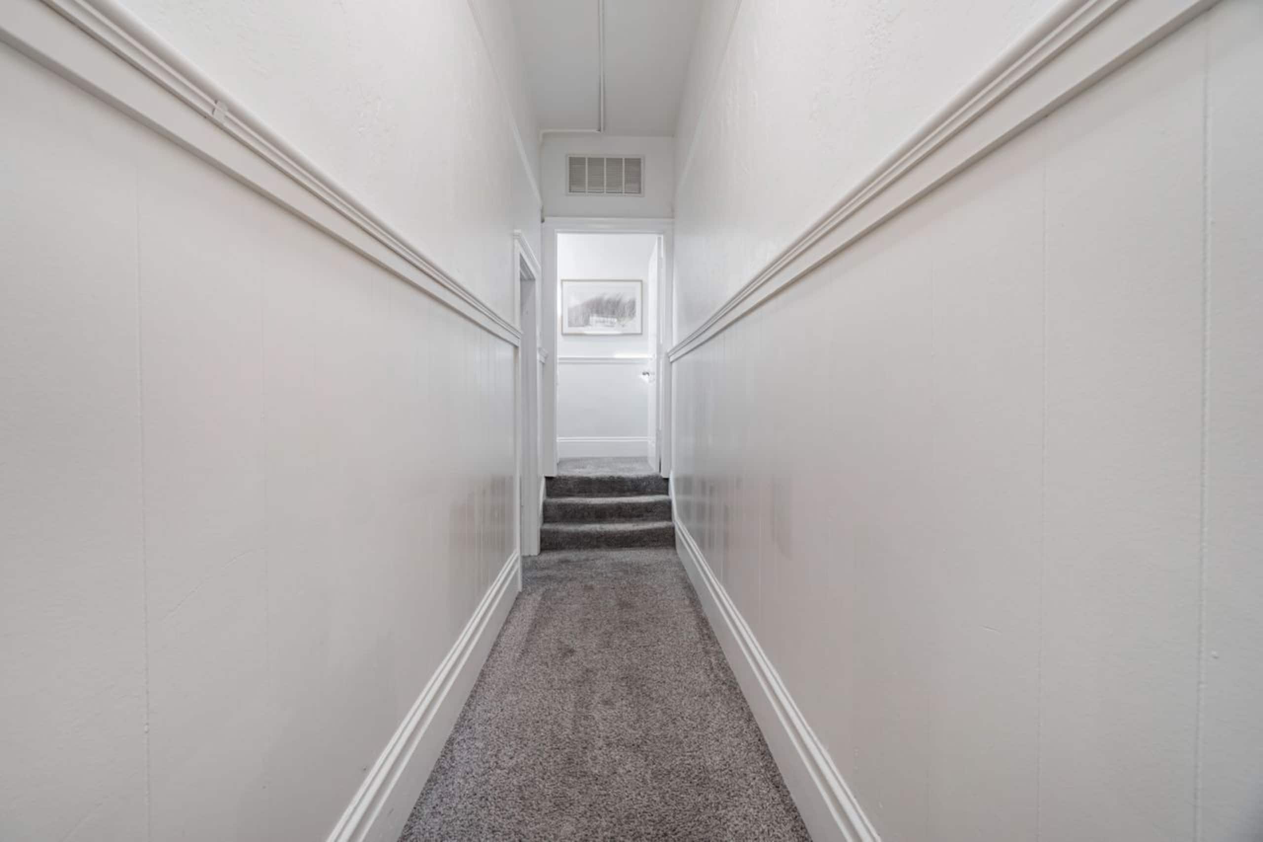 Home in San Francisco · ★4.74 · 5 bedrooms · 6 beds · 2.5 baths - Image 79