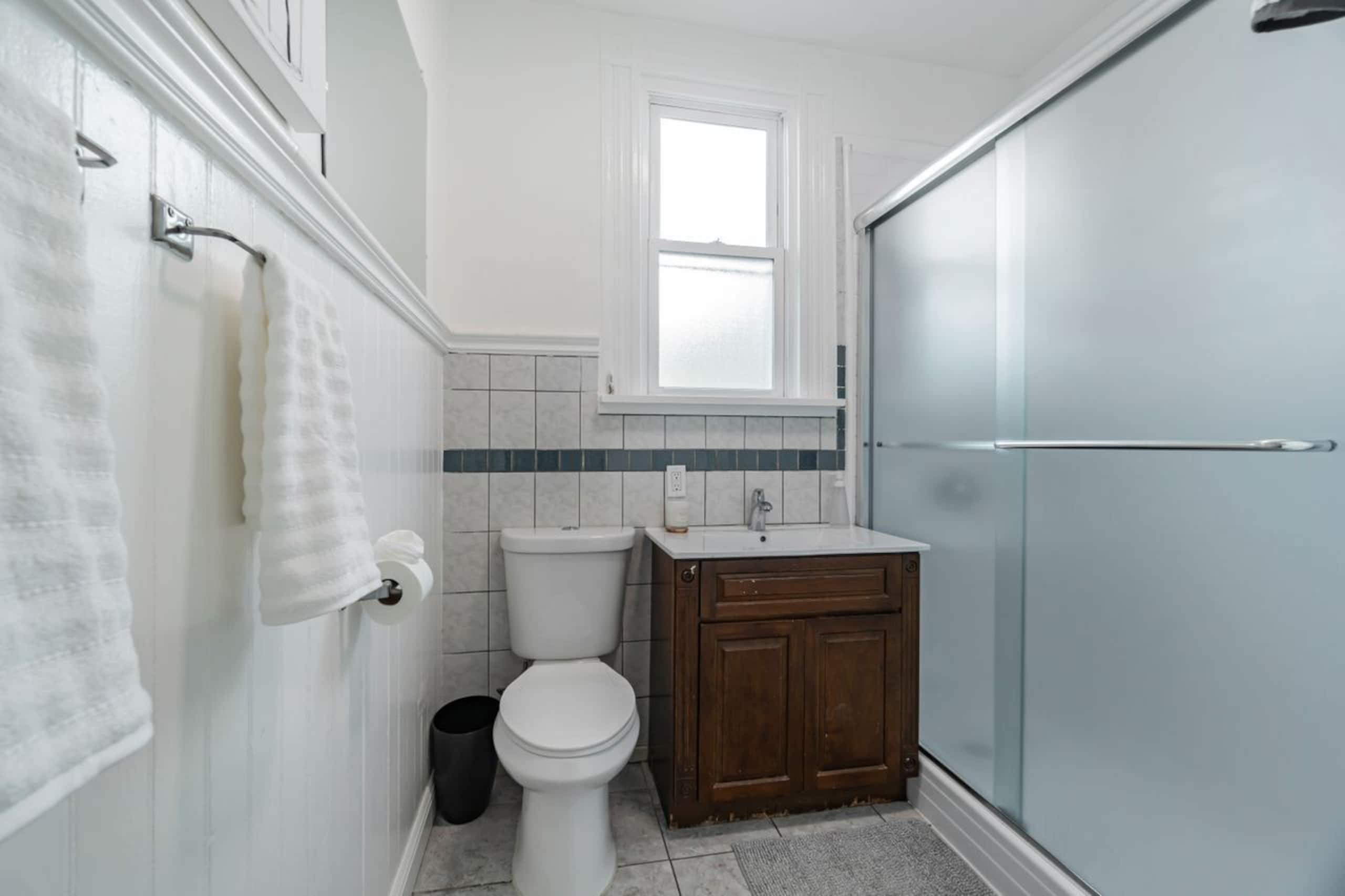 Home in San Francisco · ★4.74 · 5 bedrooms · 6 beds · 2.5 baths - Image 53