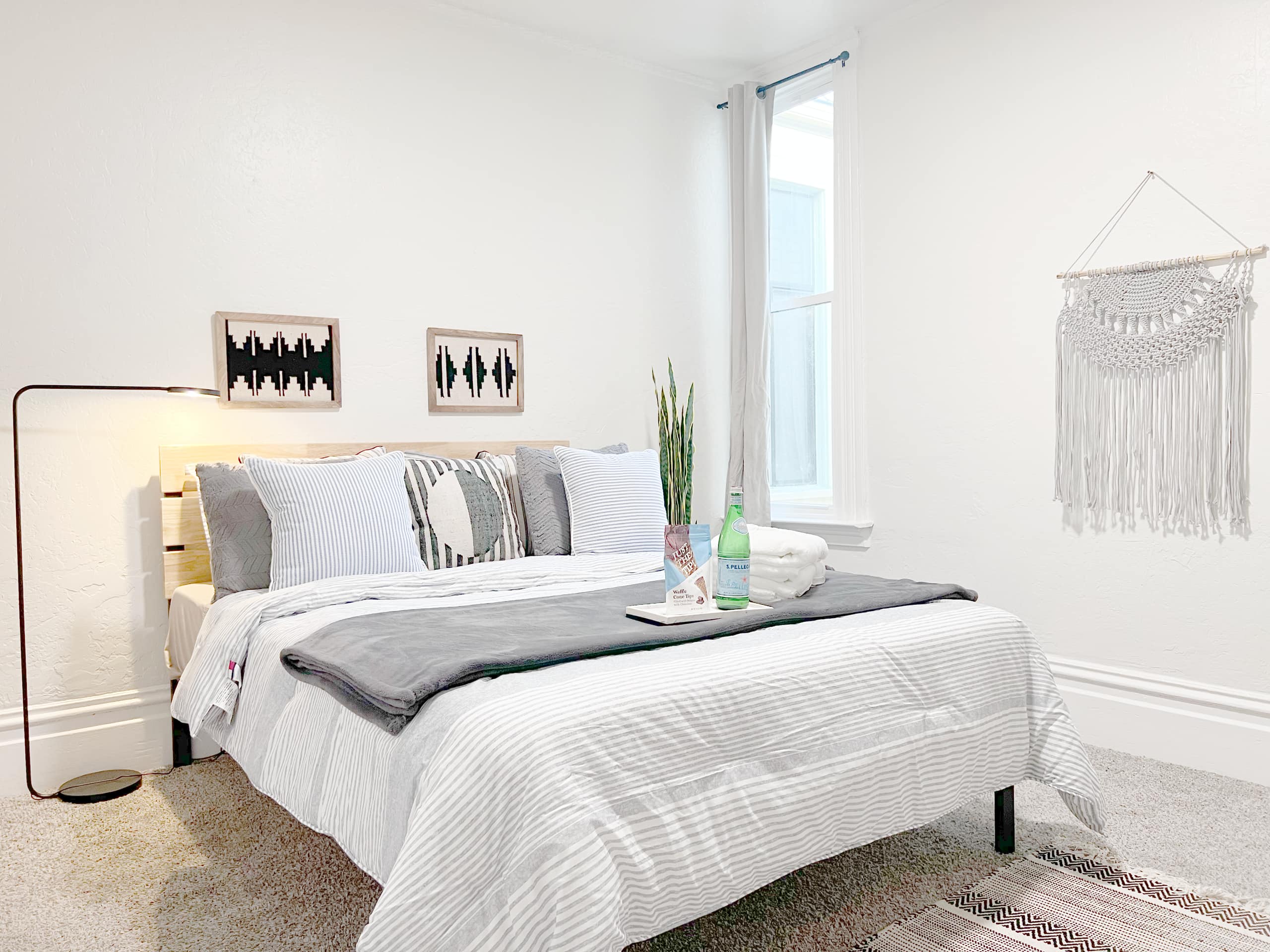 Home in San Francisco · ★4.74 · 5 bedrooms · 6 beds · 2.5 baths - Image 44