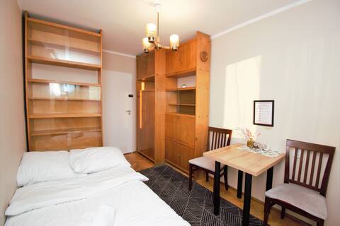 roomspoznan pl - Pokój 23E