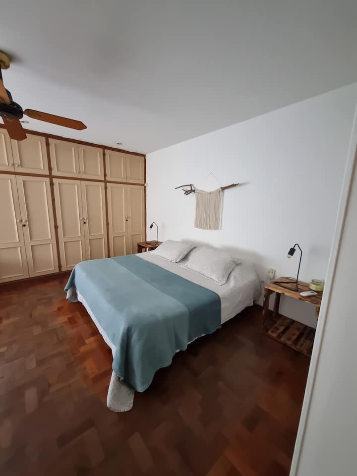 საძინებელი 1