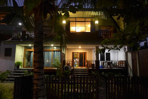 Juvy's Beach House - Ground floor