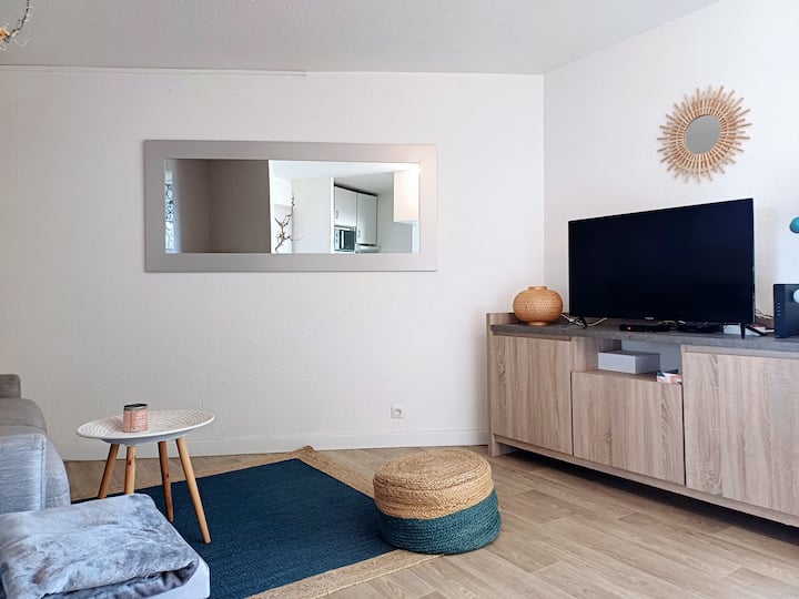 Studio Vue Mer, Wifi, Parking, Proche Des Criques. - Mèze