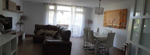 Large apartment in the very heart of Cadiz
