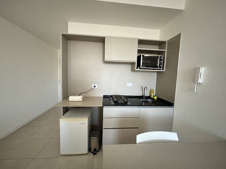 Kitnet com varanda em San Nicolás