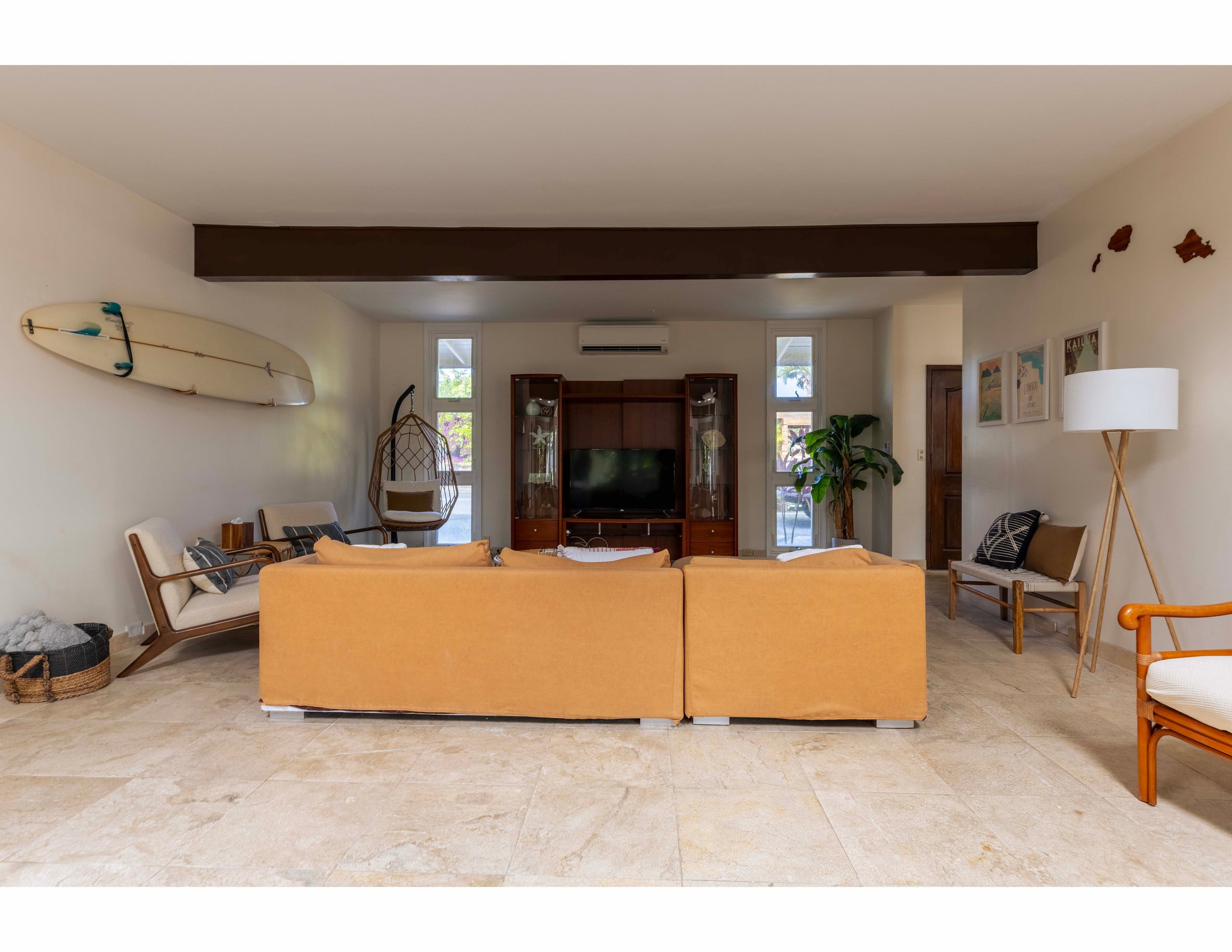 Home in Kailua · ★4.85 · 2 bedrooms · 2 beds · 3 private baths - Image 6