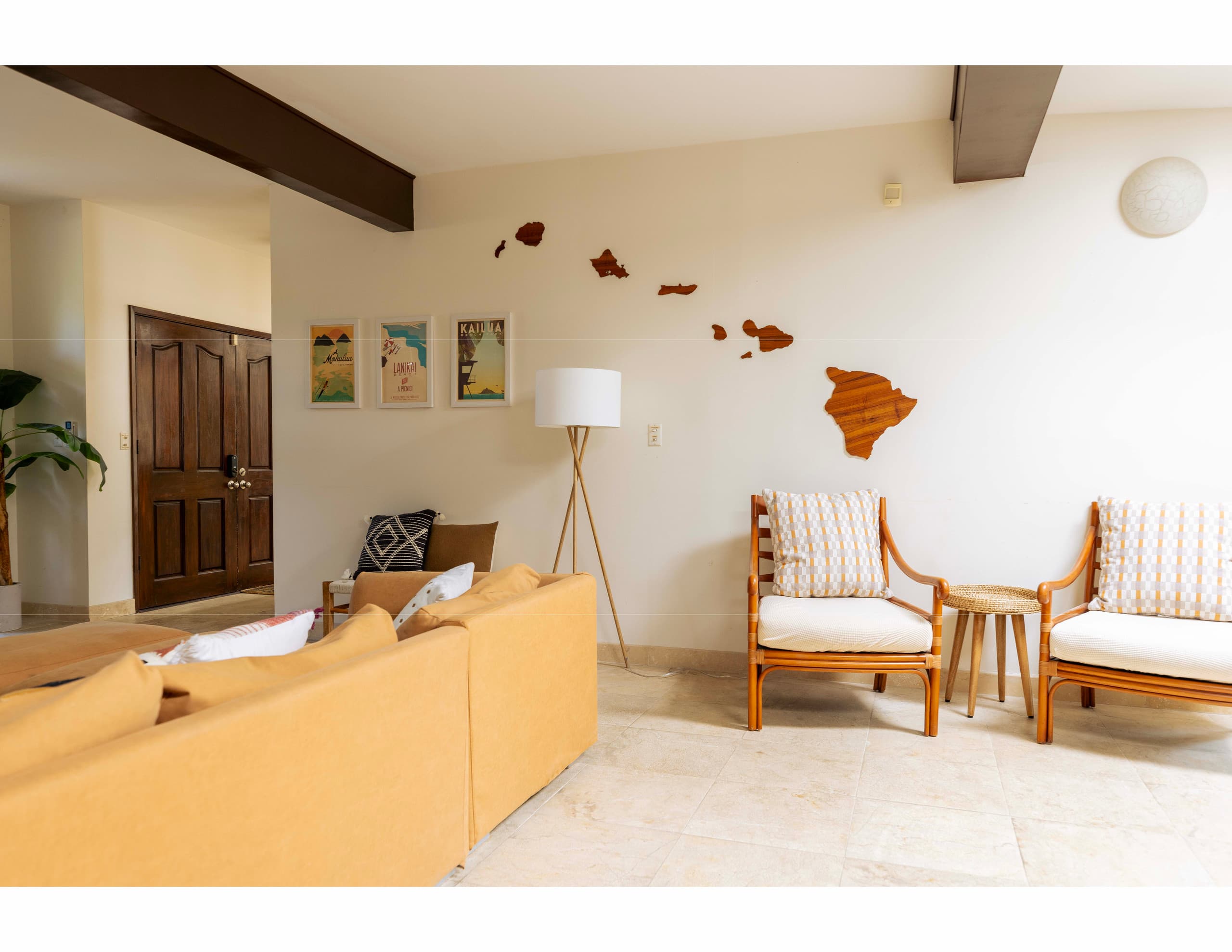 Home in Kailua · ★4.85 · 2 bedrooms · 2 beds · 3 private baths - Image 7