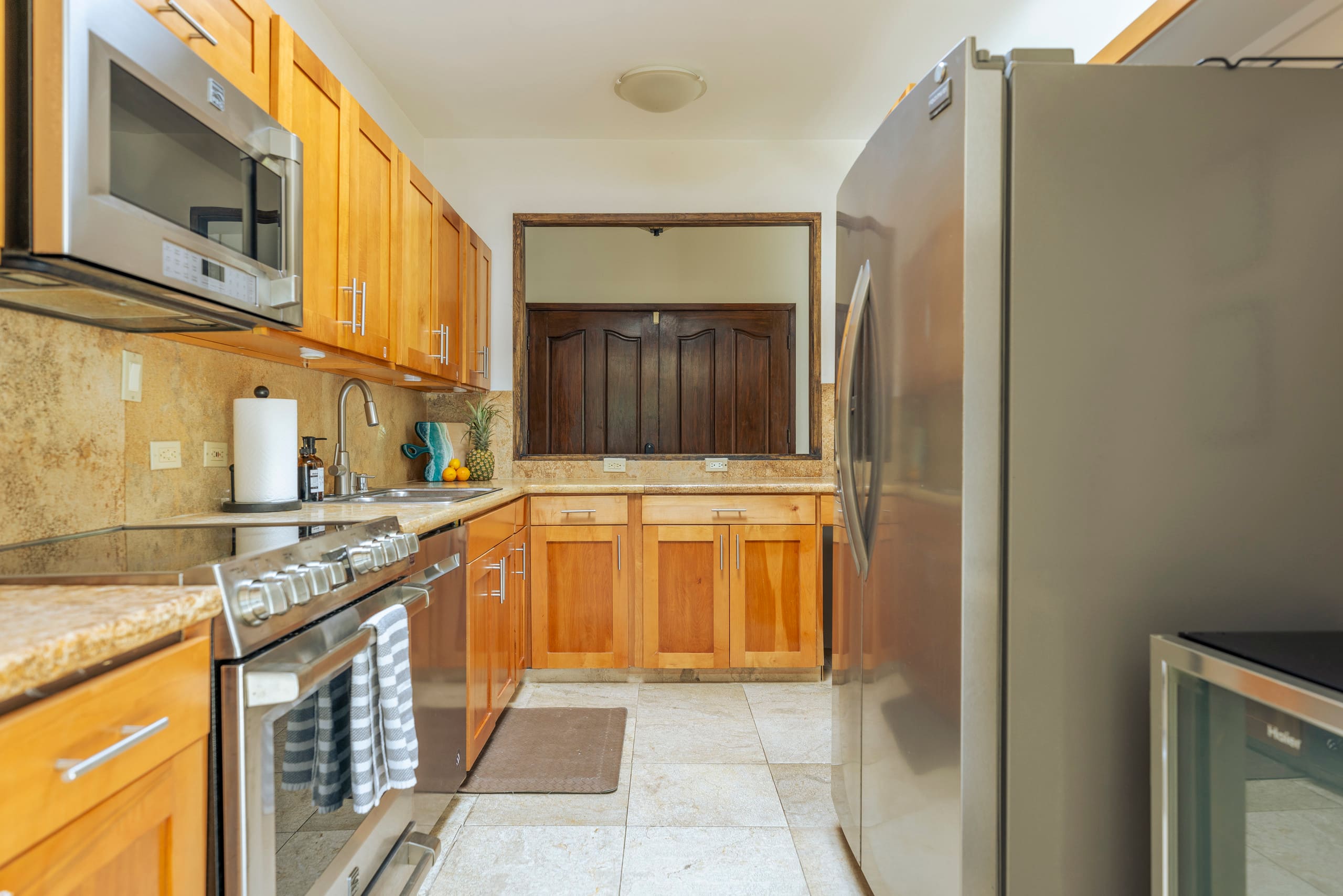 Home in Kailua · ★4.85 · 2 bedrooms · 2 beds · 3 private baths - Image 11