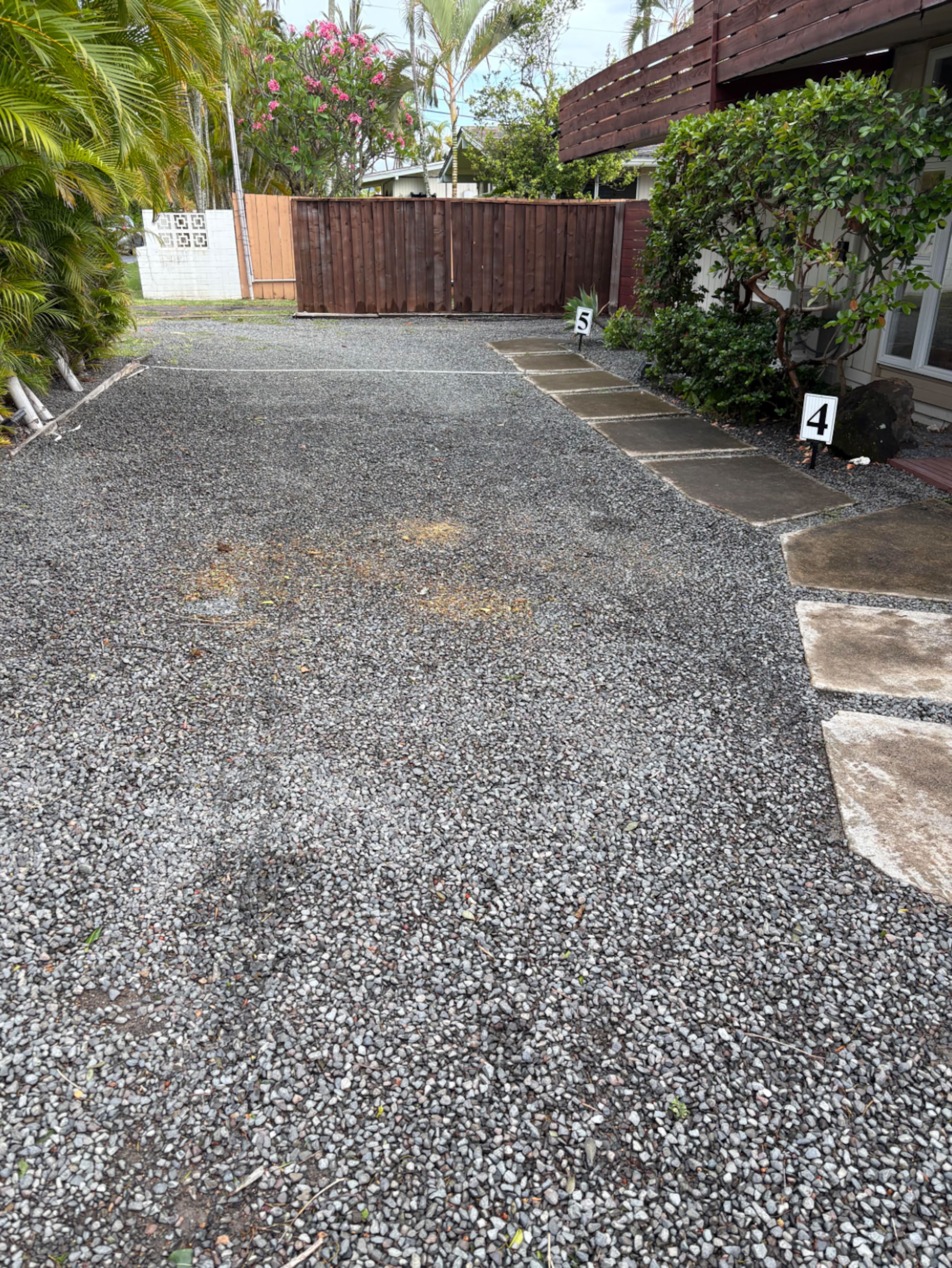 Home in Kailua · ★4.85 · 2 bedrooms · 2 beds · 3 private baths - Image 4