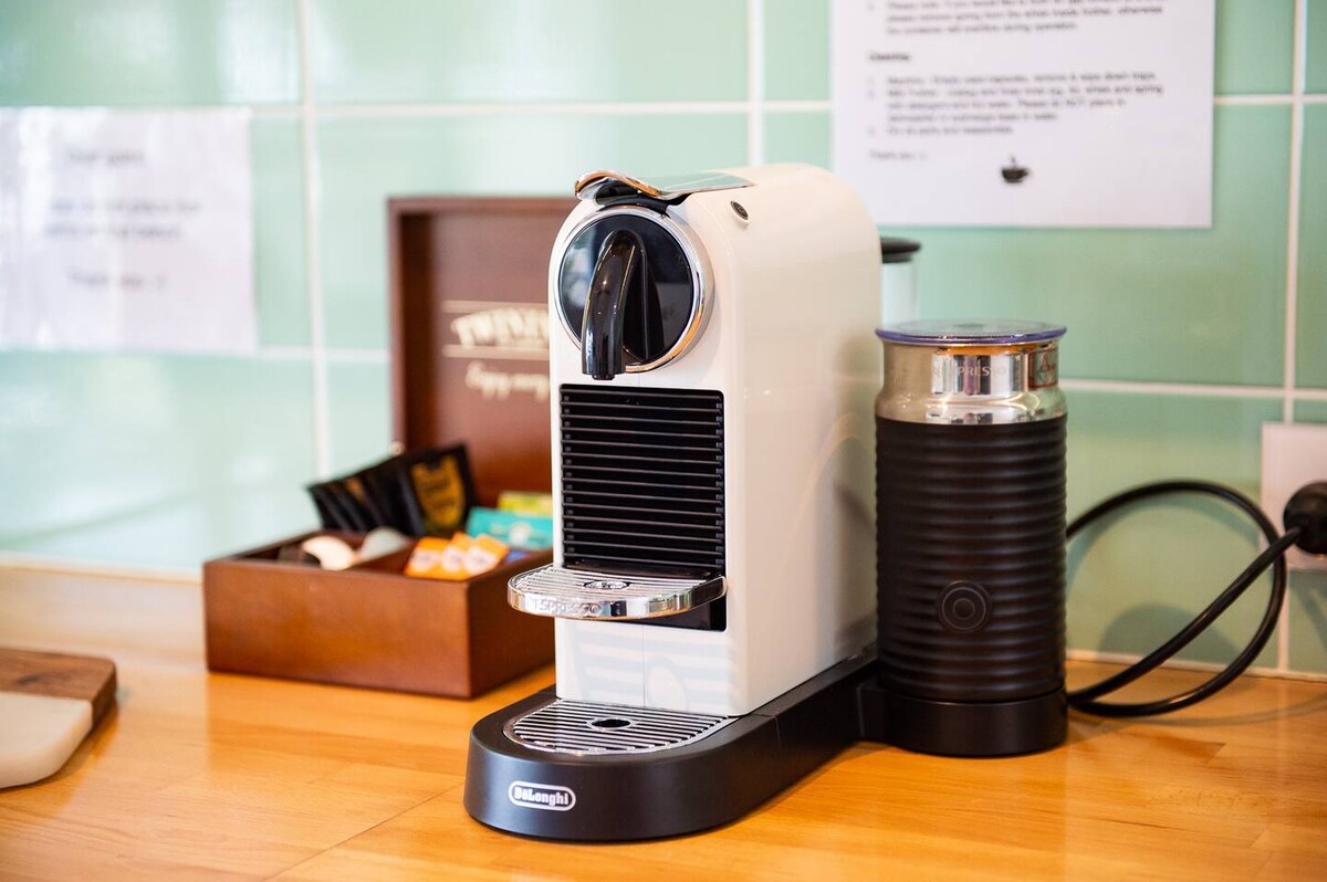 Top performing Airbnb: Hightide on Huskisson in Huskisson