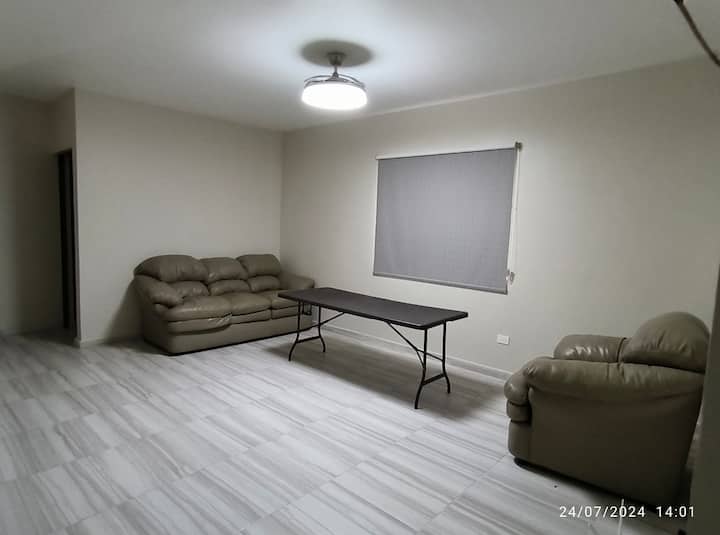 Comoda 4 Rec Espaciosas 5 Baños Completos - Monterrey