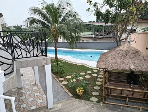 Apartment No. 1 swimming pool Cocody University