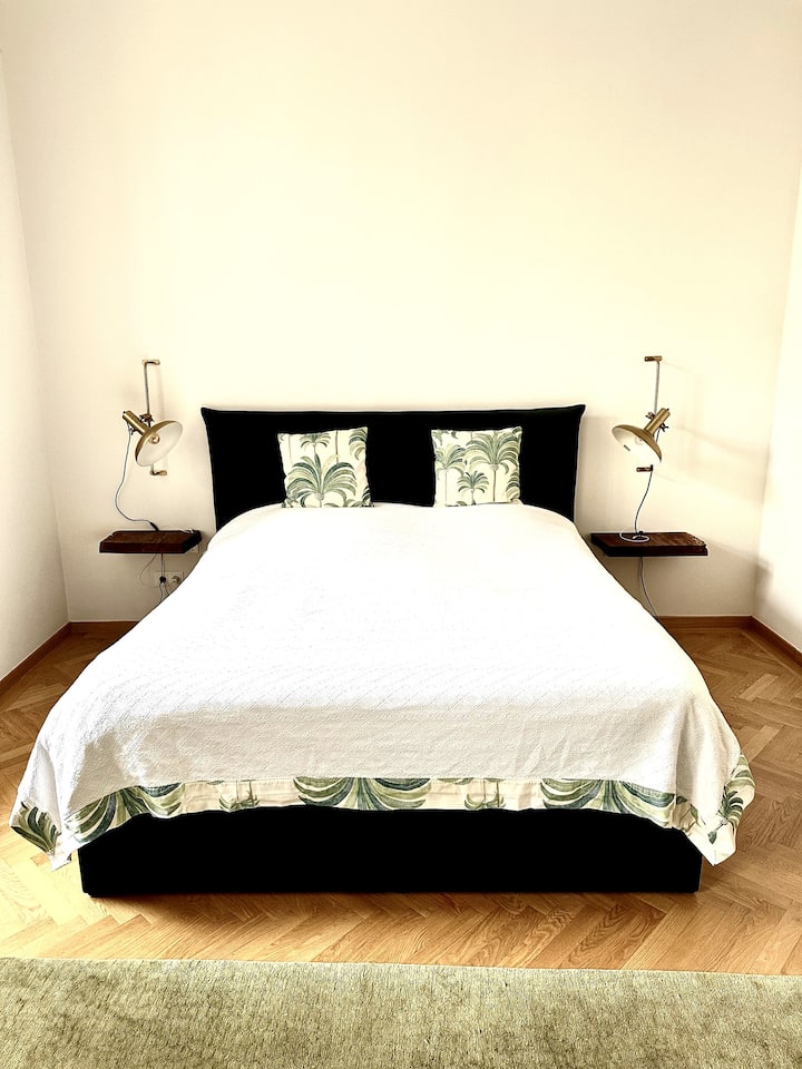 غرفة النوم 1