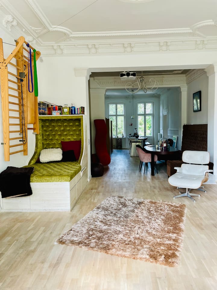 75平方米的大房间（「健身房风格」客厅+厨房）