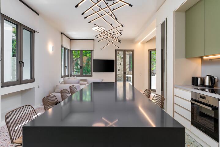 Lemon Garden Villa gallery image 4