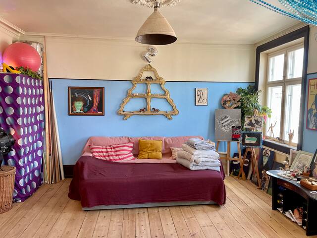 Bohemian Oasis gallery image 2