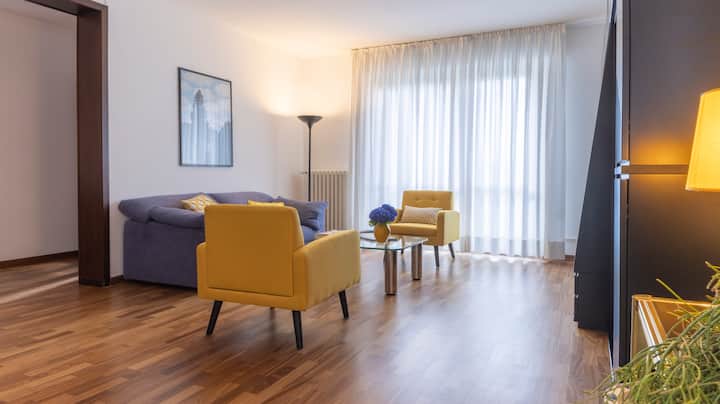 Appartamento Di 120 Mq In Villa Con Giardino - Arona