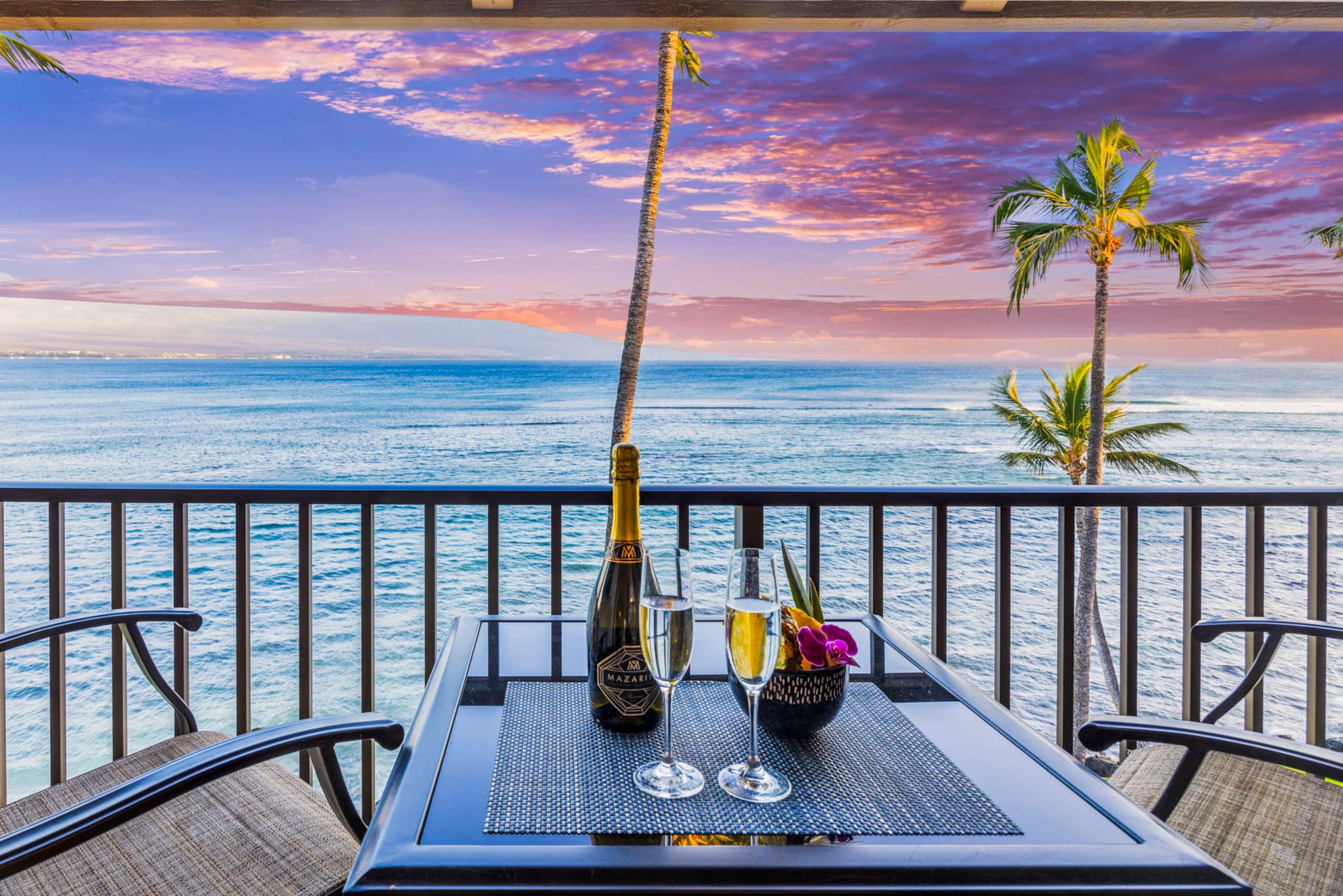 Condo in Wailuku · ★5.0 · 2 bedrooms · 3 beds · 2 baths - Image 1